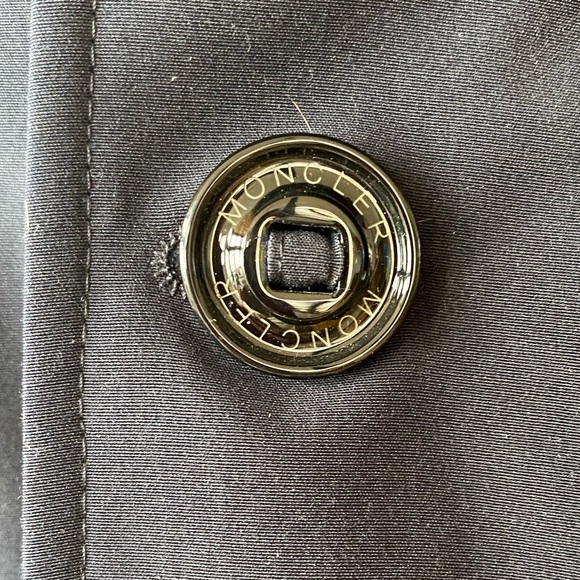 Moncler Parka.  Navy.  Worn twice. - Picture 6 of 11